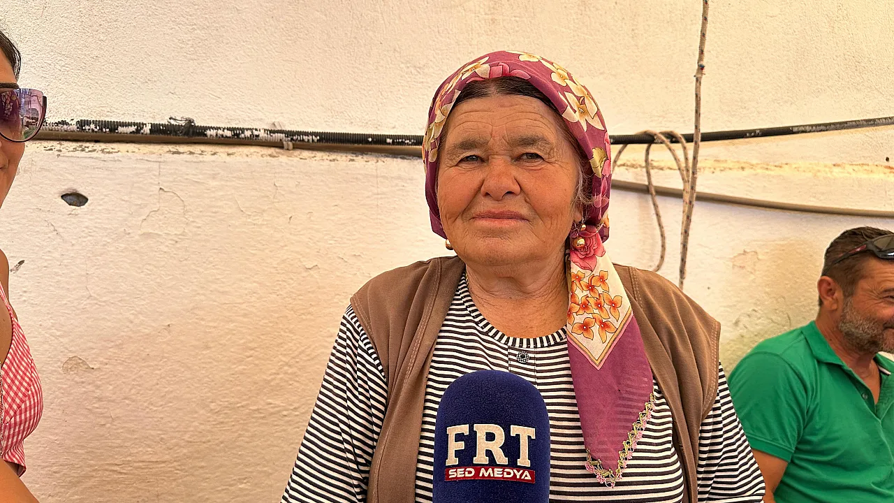 Fethiye'de fasulye zamanı: Vatandaş hem tazesini yiyor, hem kışlığını hazırlıyor
