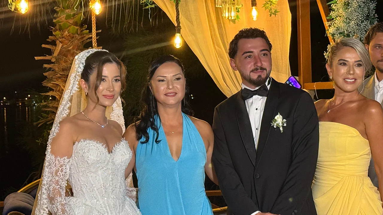 Fethiye'de Sude ve Doğukan Çifti Dünyaevine Girdi