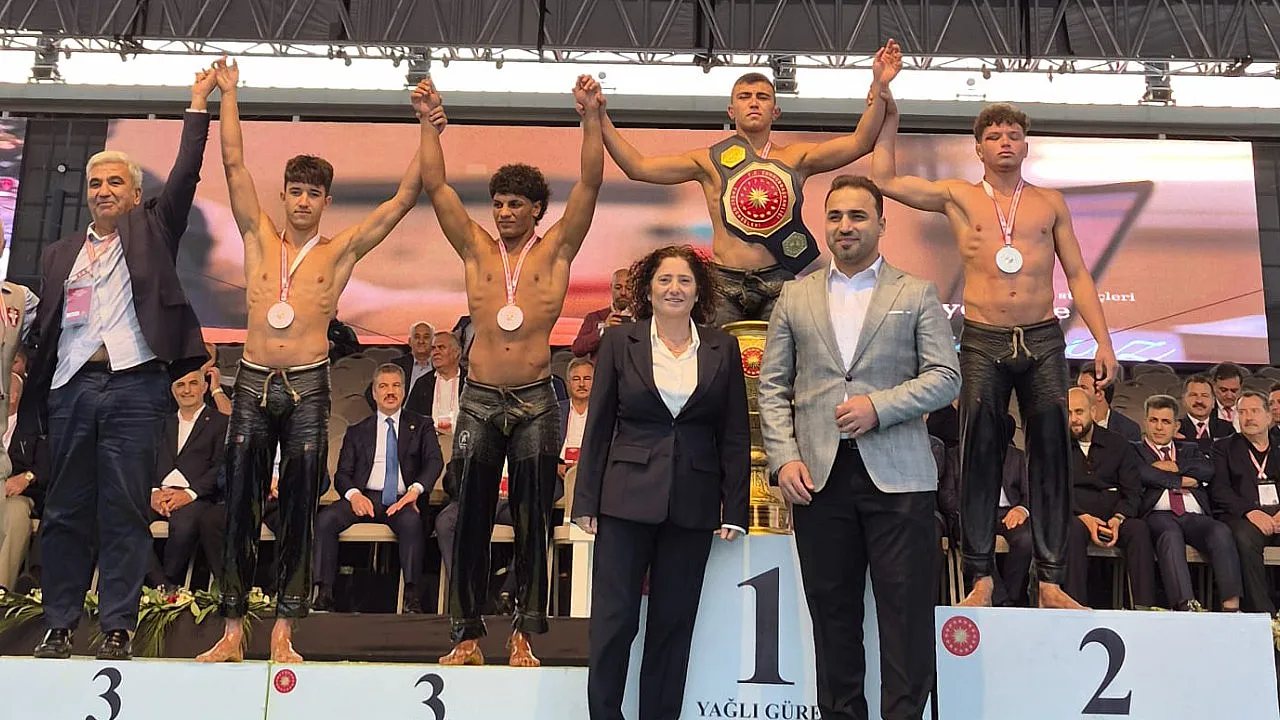 Karaçulha'nın Gururu Kadir Buğra Dikik Cumhurbaşkanlığı Kupası'nda Şampiyon