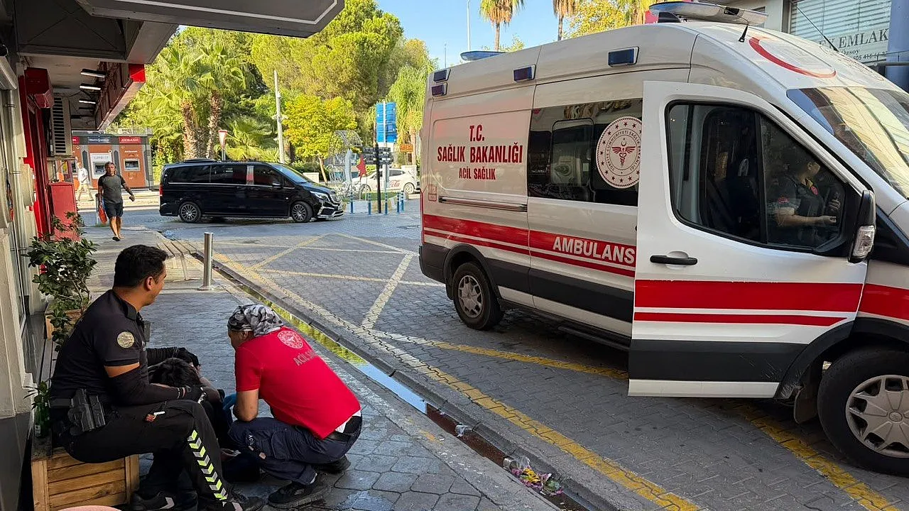 Fethiye'de alkol nedeniyle fenalaşan vatandaşa ekipler müdahale etti