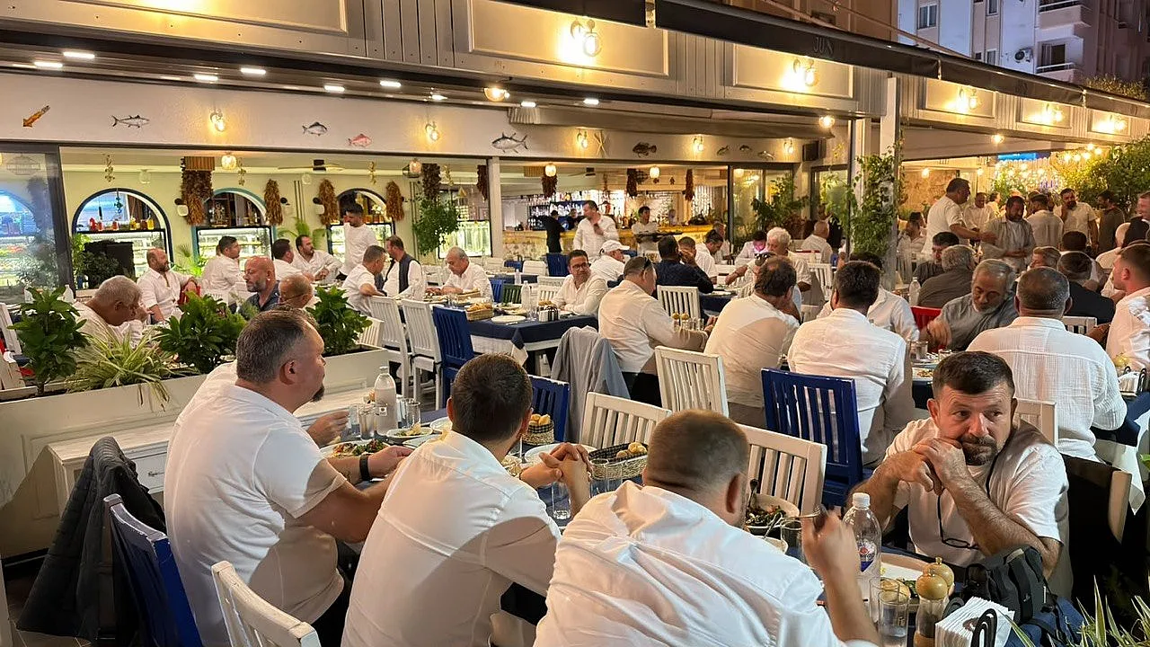 İMEAK Deniz Ticaret Odası başkan adayı Mehmet Eskici, Çalış'ta üyelerle buluştu
