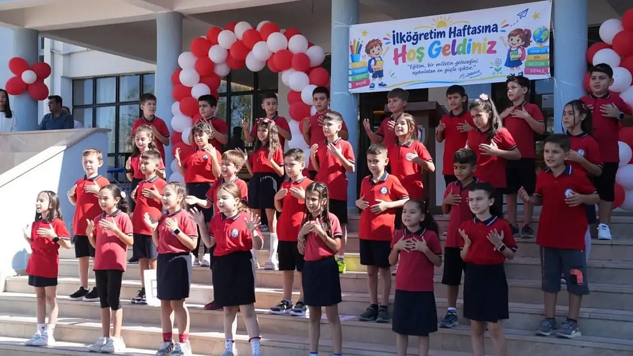 Seydikemer'de İlköğretim Haftası kutlandı