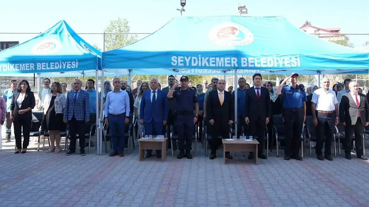 Seydikemer'de İlköğretim Haftası kutlandı