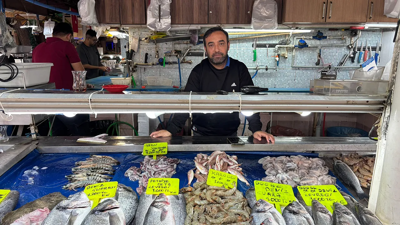 Fethiye Balık Pazarı'nda haftanın fiyatları