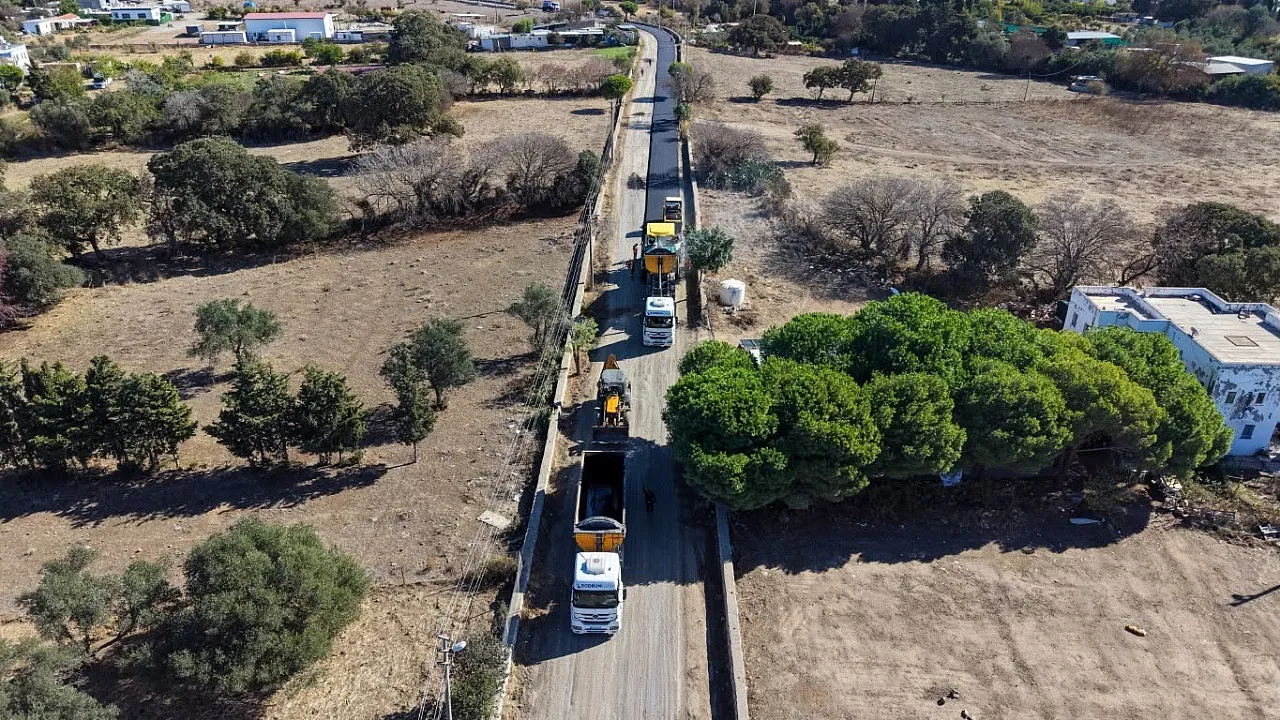 Bodrum'da beş mahallede yol çalışmaları sürüyor