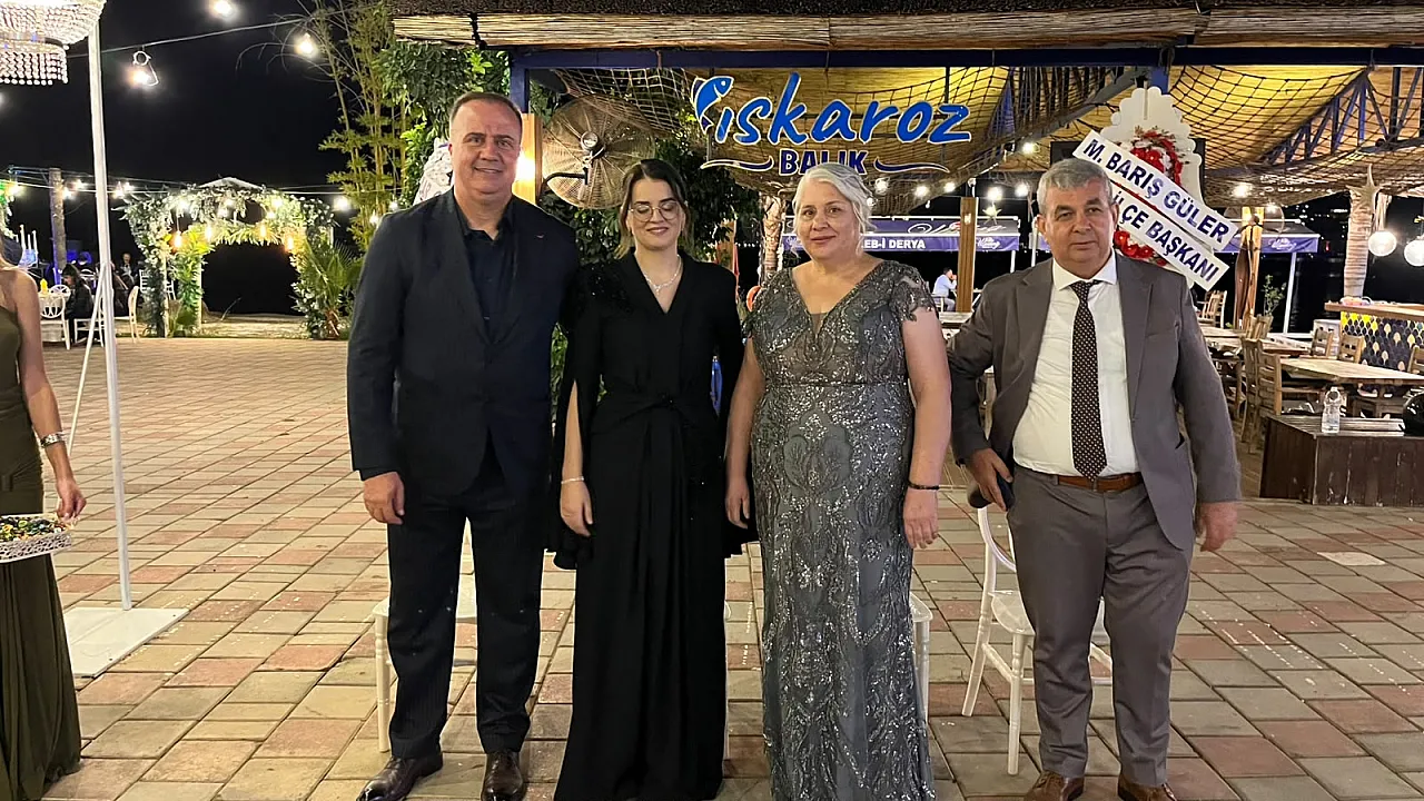 Fethiye'de Dinçel ve Dikmentepe ailelerinin mutlu günü
