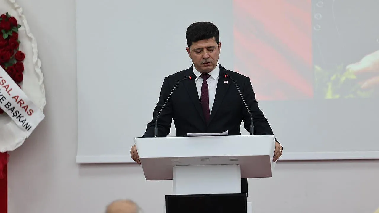 Yeni Parti Muğla'da iki adaylı seçim öncesi kongre yapıldı