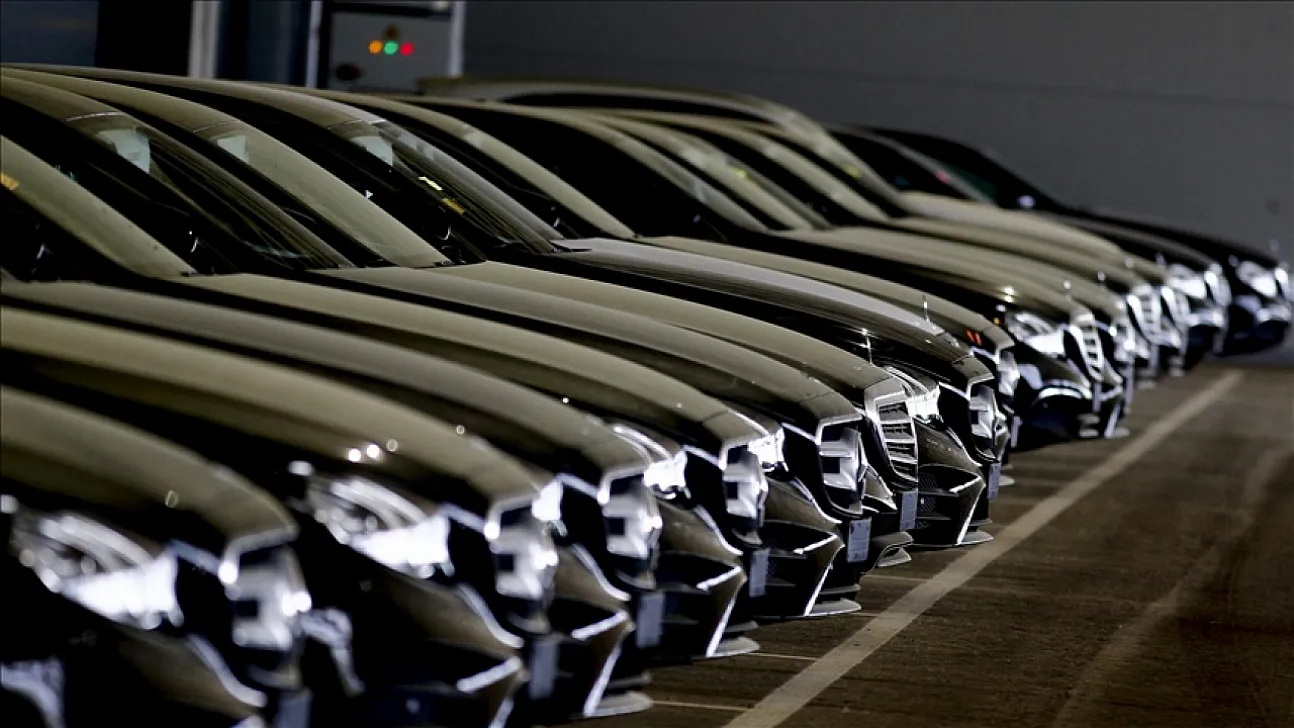 AB'de yeni otomobil satışları geçen yıl 10,8 milyonu geçti