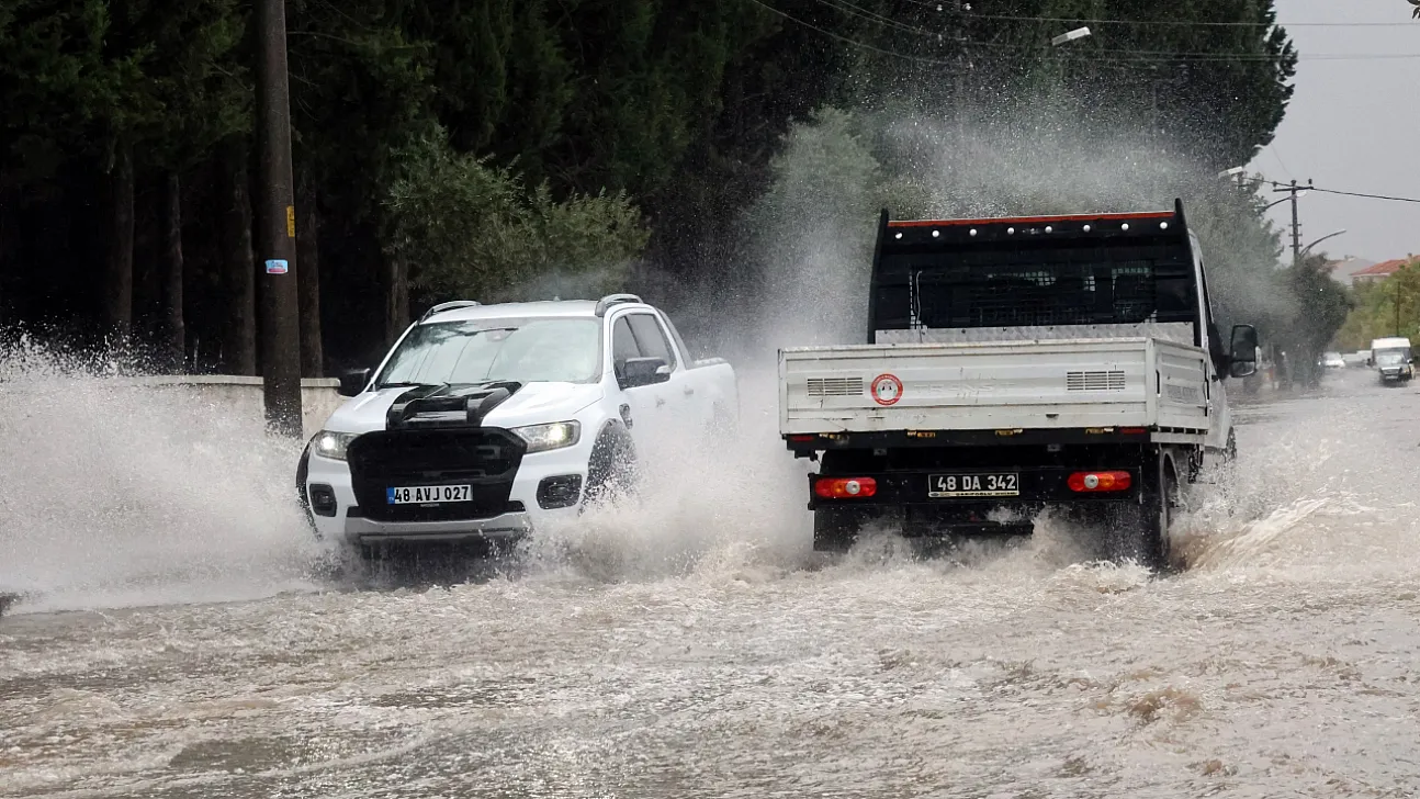 Muğla'nın kıyı kesimlerine kuvvetli yağış uyarısı