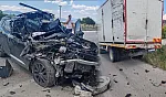 Burdur-Fethiye Yolunda Kamyonete Arkadan Çarpan Otomobilin Sürücüsü Yaralandı