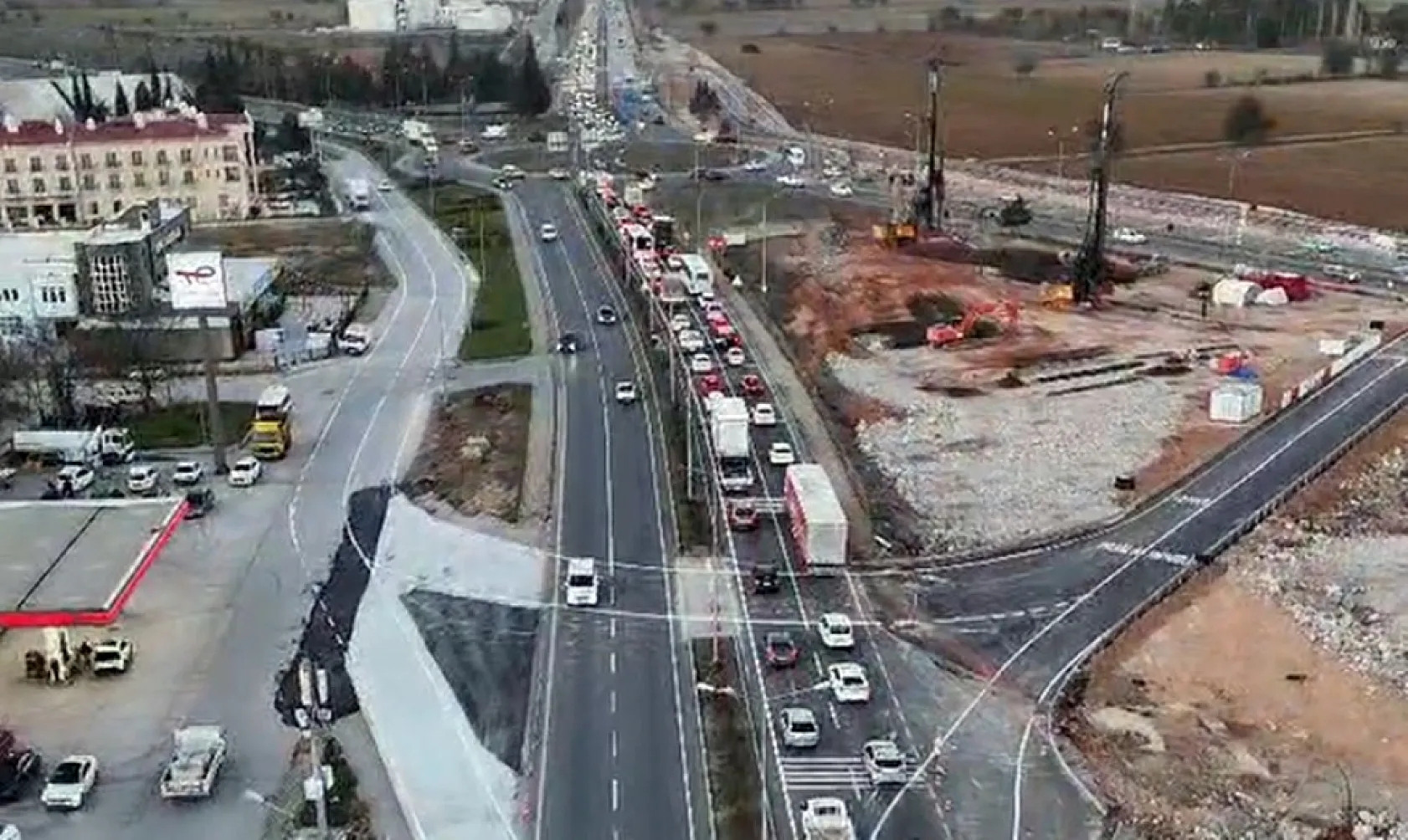 Kötekli Kavşağı'ndaki çalışmalar nedeniyle ulaşım servis yollarına yönlendirilecek