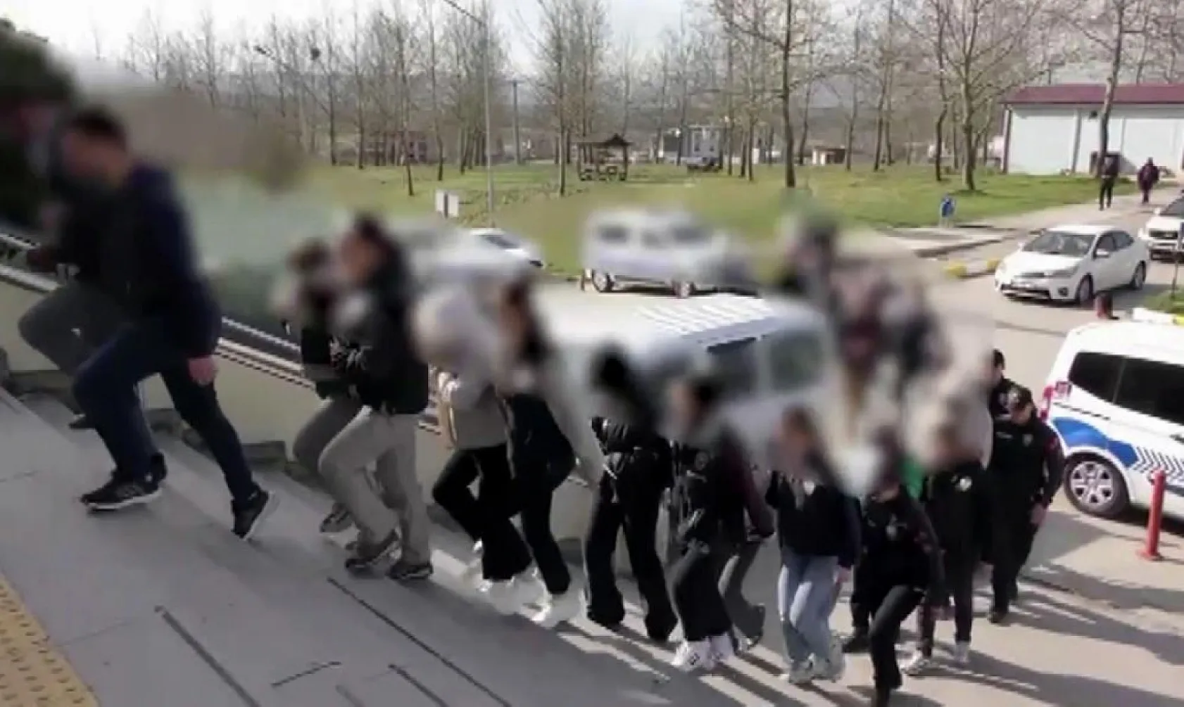 Sosyal medyada sahte medyum vurgunu! 87 milyon liralık dolandırıcılık operasyonu