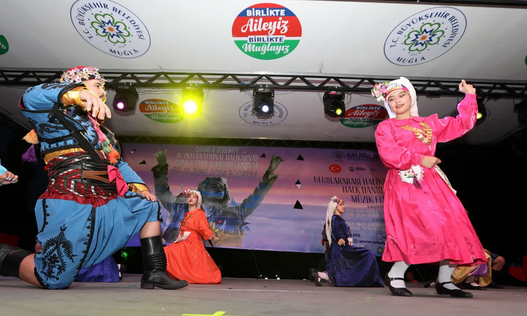 4. Uluslararası Halikarnas Halk Dansları ve Müzik Festivali Coşkuyla Kutlandı