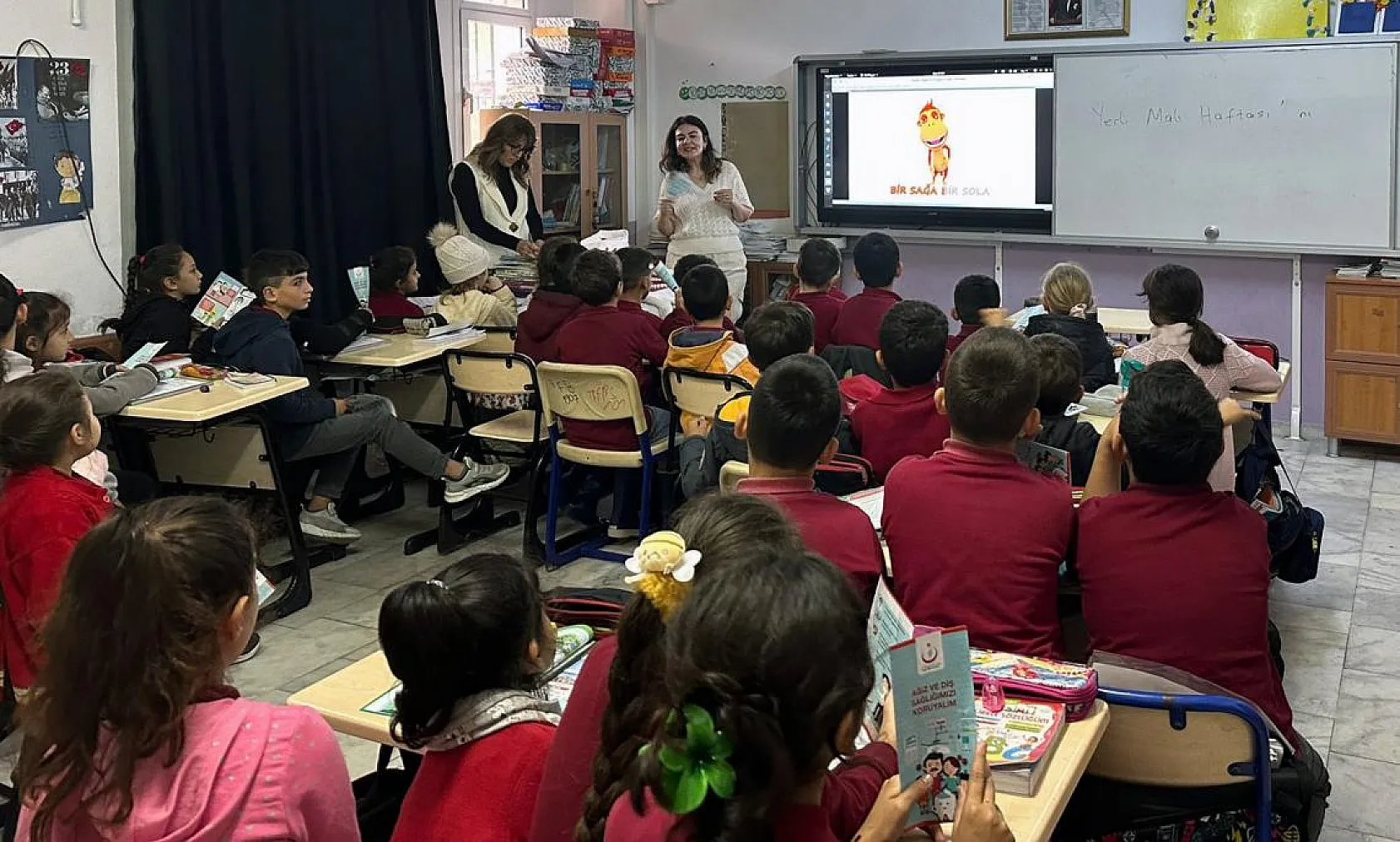 Miniklere ağız ve diş sağlığı bilgilendirmesi