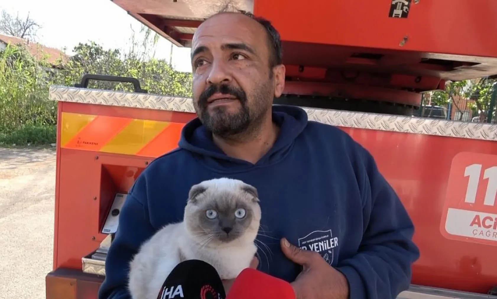 3 aylık Meva bebeğin yanarak can verdiği evde yine yangın çıktı
