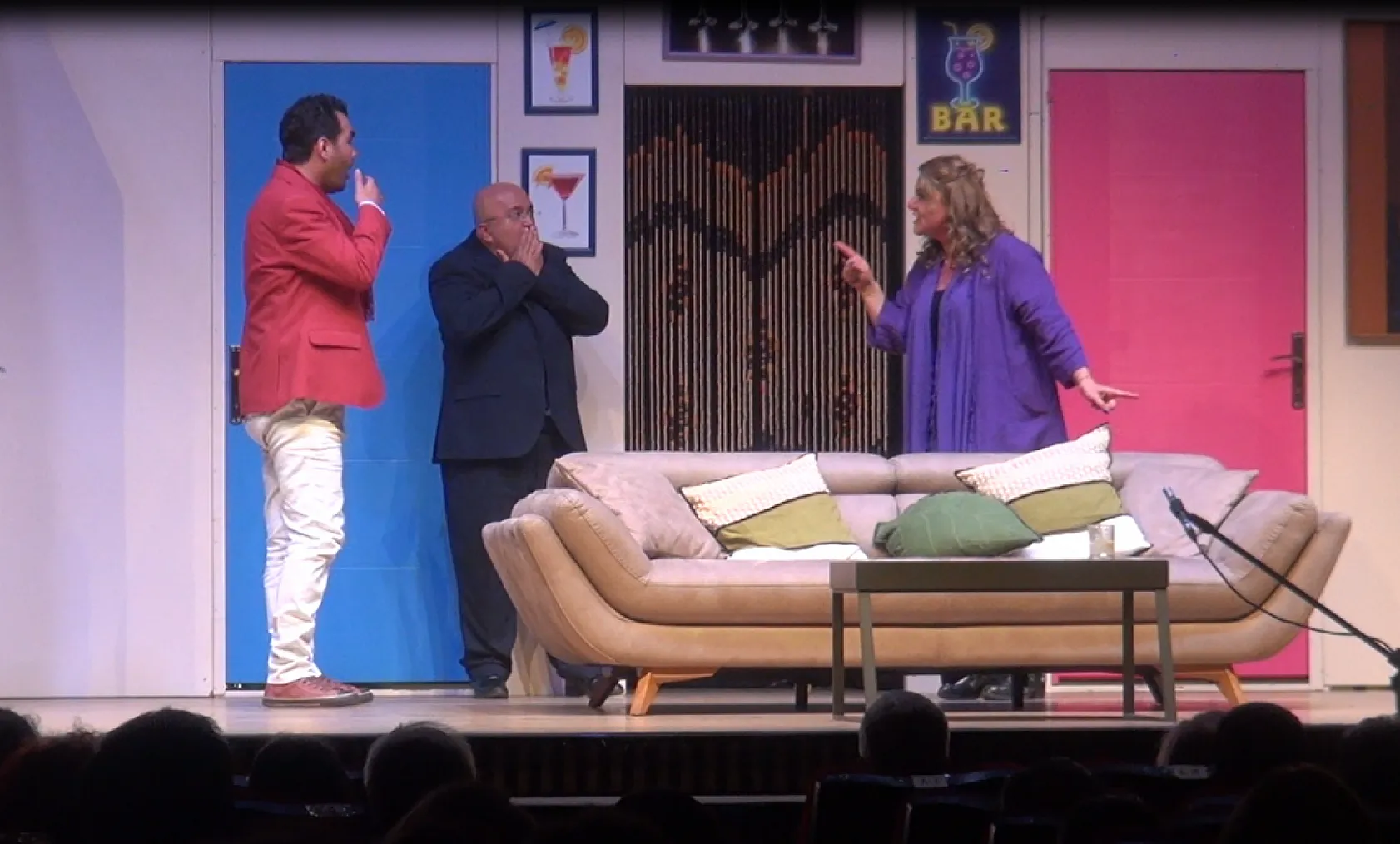 Fethiye'de 'Vay Başımıza Gelenler' rüzgarı esti