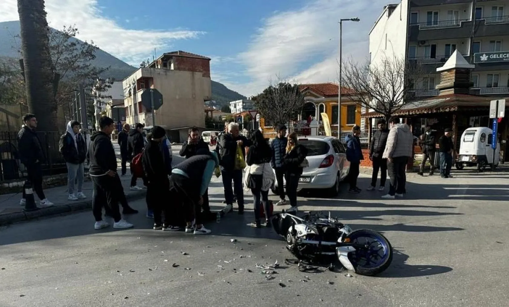 Kazalarda 3 motosiklet sürücüsü yaralandı