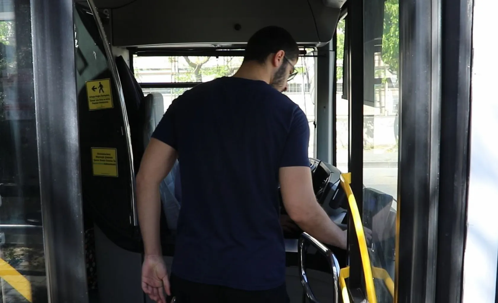 Büyükşehir 'Öğrenci Abonman Kart' uygulamasını hayata geçiriyor