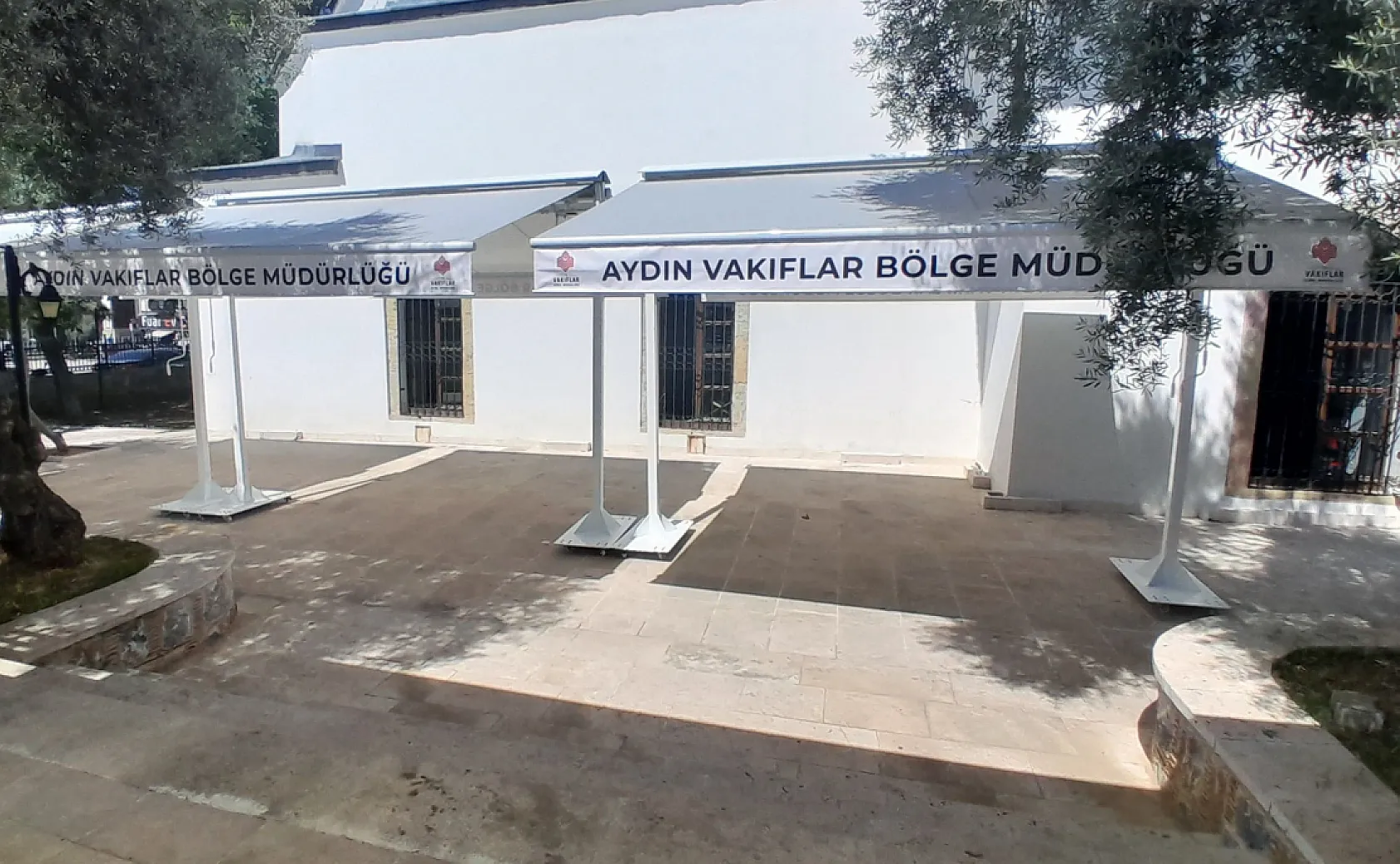 Vakıflar Bölge Müdürlüğünden Kurşunlu Camii'ne tente
