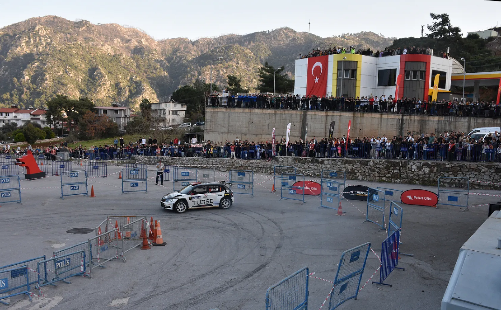 2025 Türkiye Ralli Şampiyonası'nın ilk ayağı Marmaris'te başladı