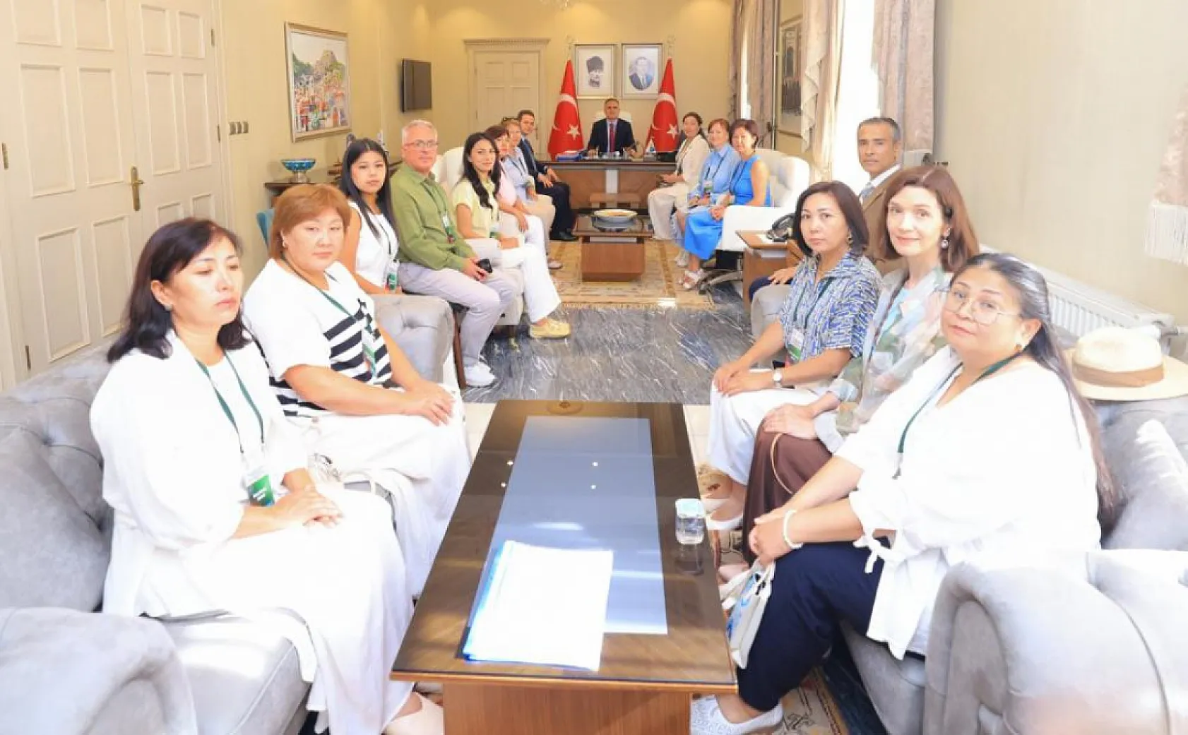 Kazakistanlı eğitimcilerden Muğla Valisi Akbıyık'a ziyaret