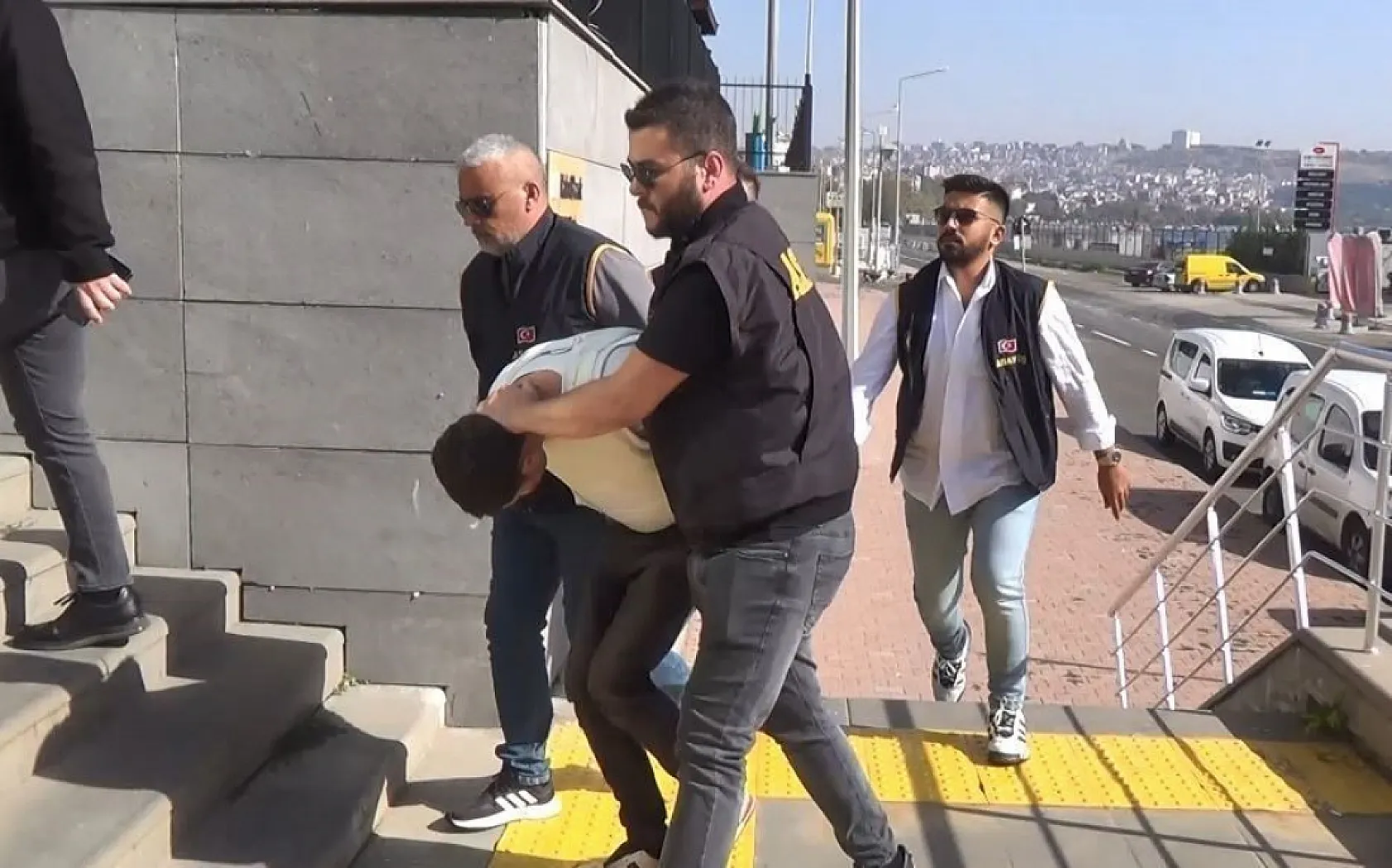 2 kişiyi öldüren zanlının savunması şoke etti: 'Yapay zekayla aklımı okudular bu yasal mı'