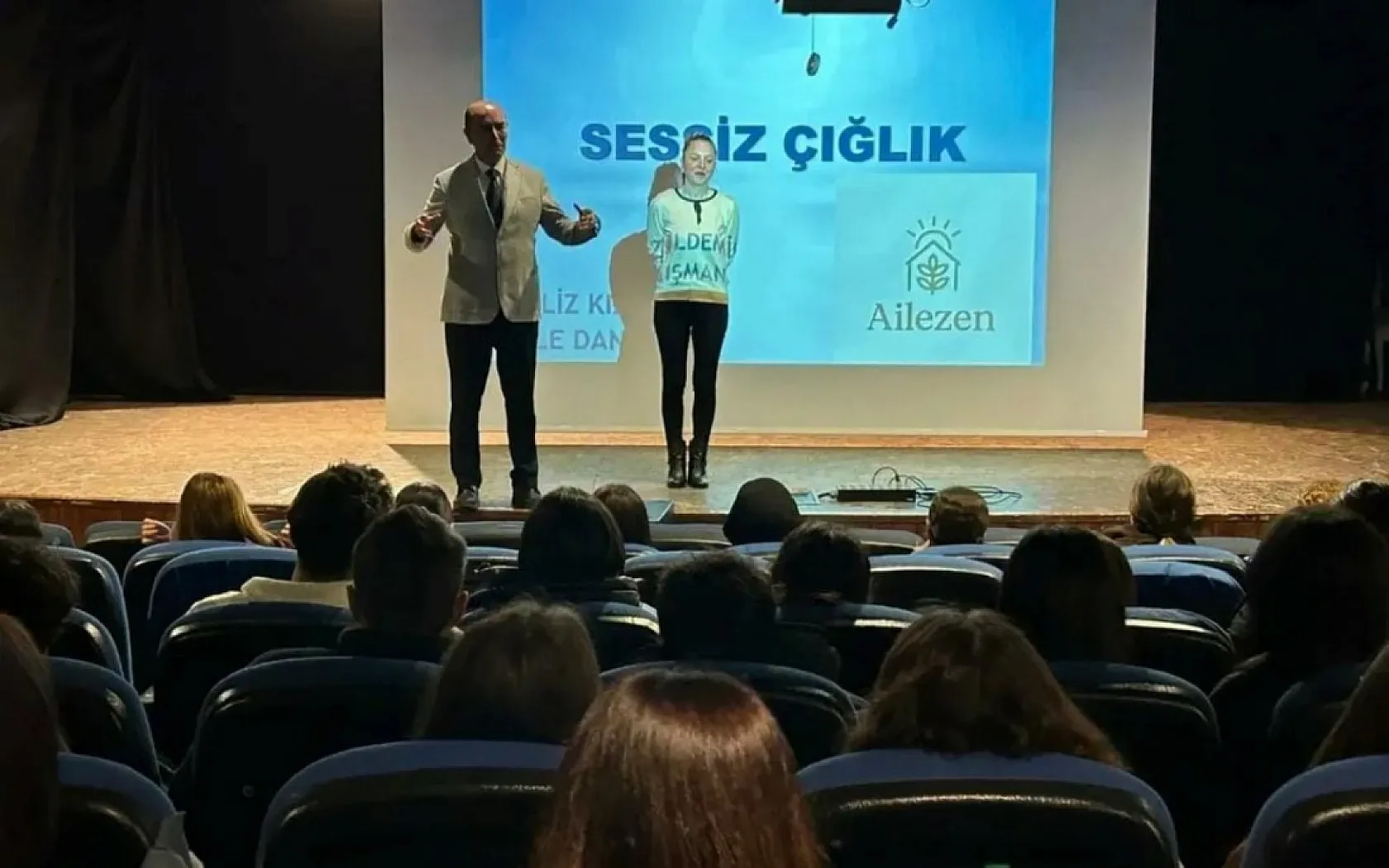 Datça'da 'Akran Nezaketi ve Nezaketsizliği' semineri düzenlendi