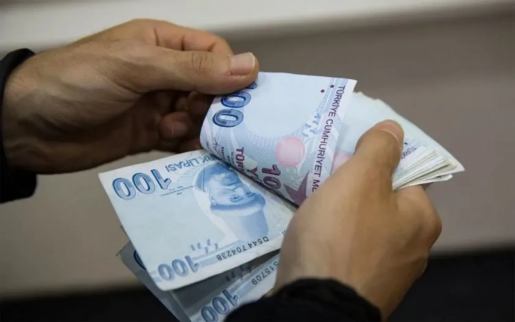 Bakan Işıkhan Emekliye Müjdeyi Açıkladı: Emekli destek paketinde neler var?
