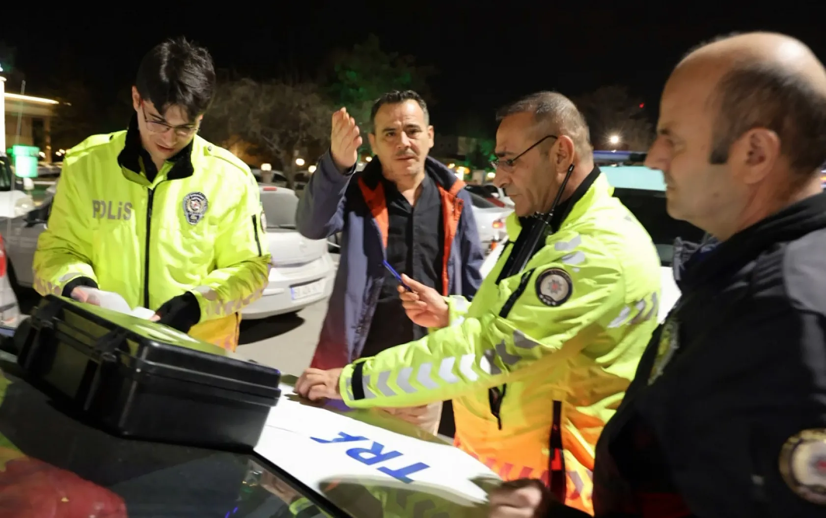 Muayenesiz araçla 2. kez alkollü ve ehliyetsiz yakalandı, 'Az saygın olsun' dedi