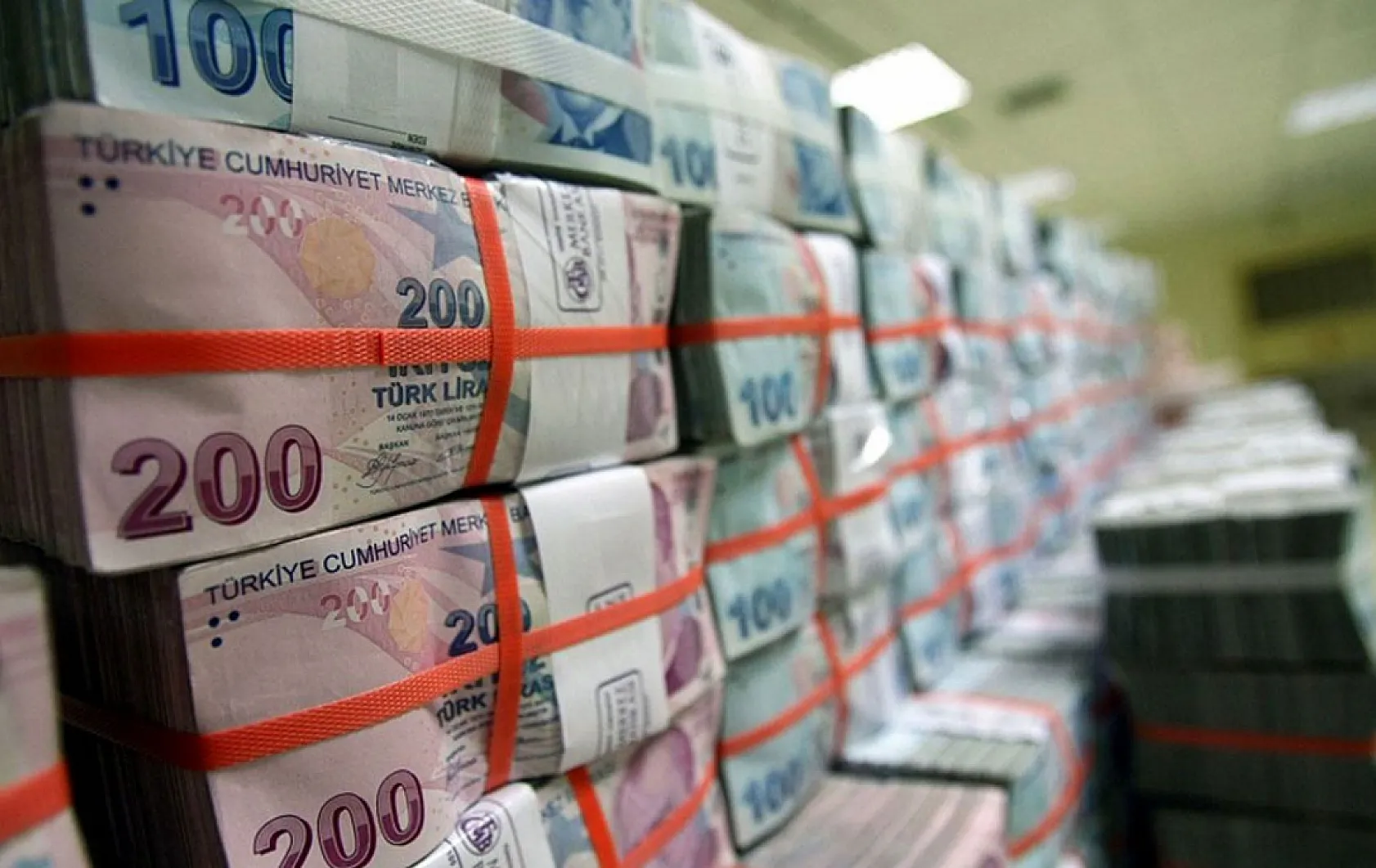 100 bin liranız varsa dikkat: Bankalar yeni faiz oranlarını açıkladı