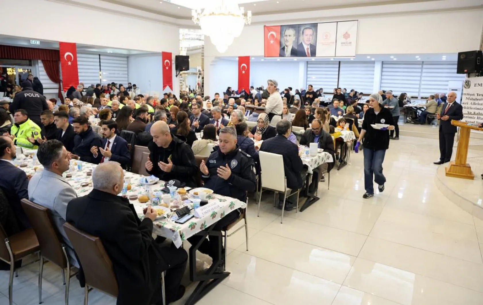 Muğla'da anlamlı iftar! EMŞAV'dan şehit aileleri ve gazilere özel iftar
