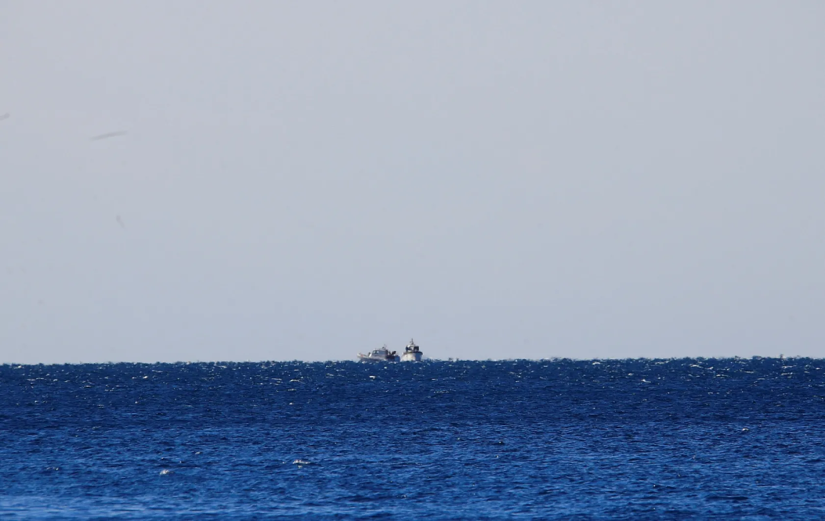 Akdeniz'de 19 SUP board yapan gençler rüzgarla 2 mil açığa sürüklendi