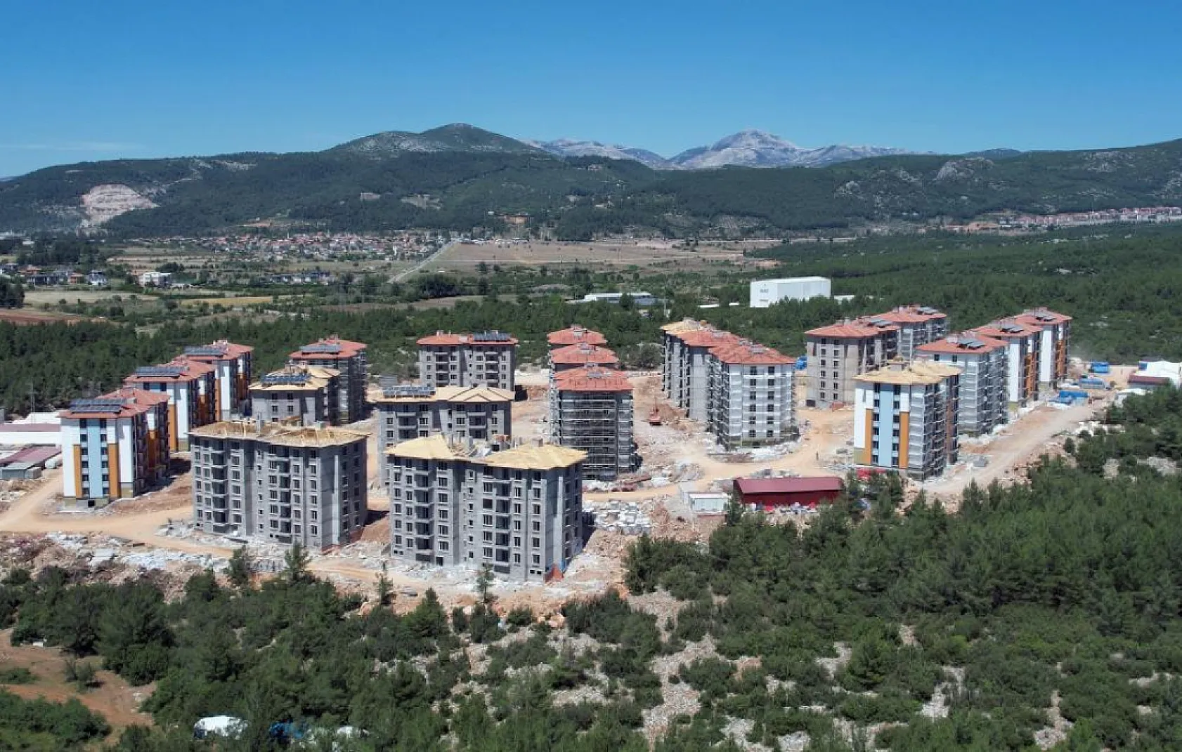 1 Ekim'de TOKİ Menteşe Kurası ile Yeni Ev Sahipleri Belli Olacak