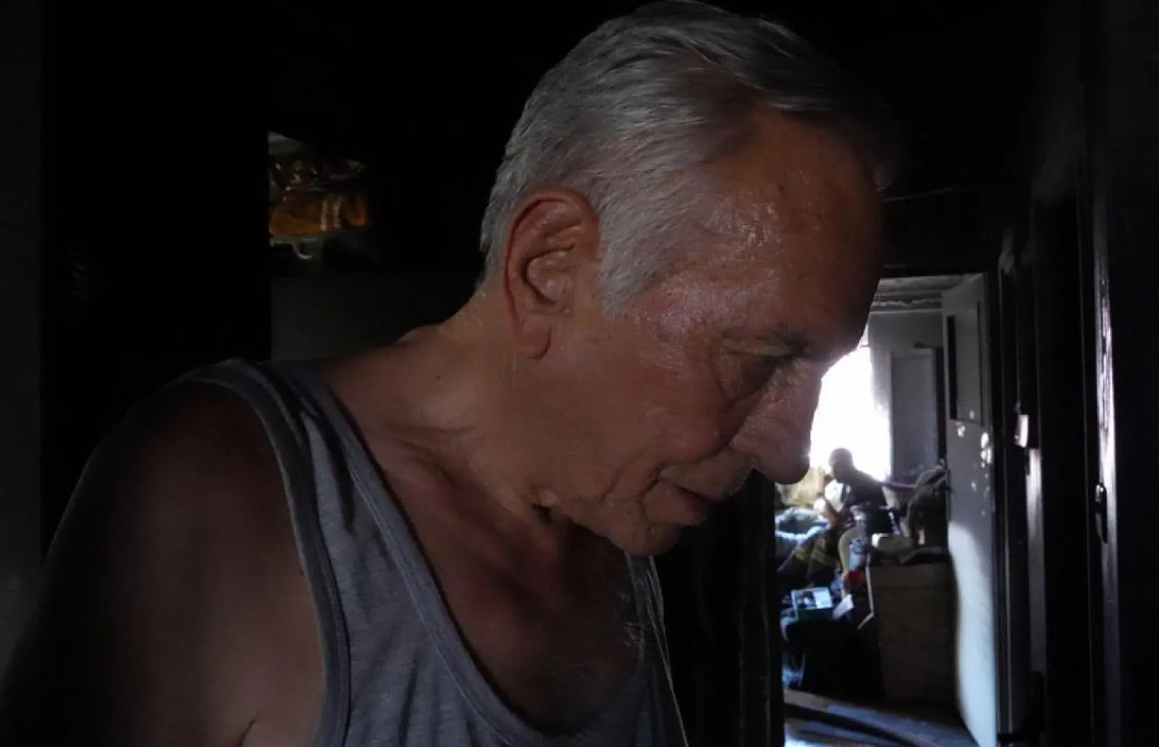 Evi küle döndü, gözyaşlarını kimse dindiremedi