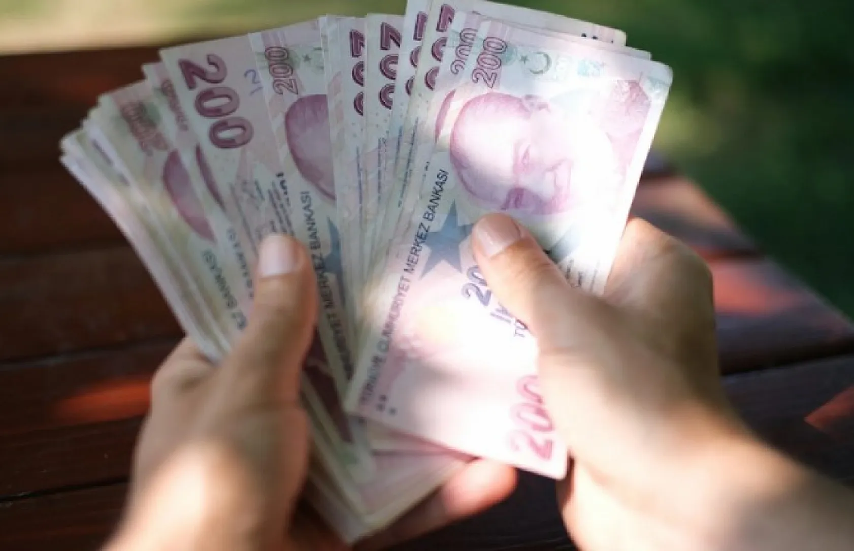 Dikkat, hesabınızı iyi yapın, yeni faiz oranları kafa karıştırdı, 2 milyon TL'ye ne kadar faiz uygulanıyor?