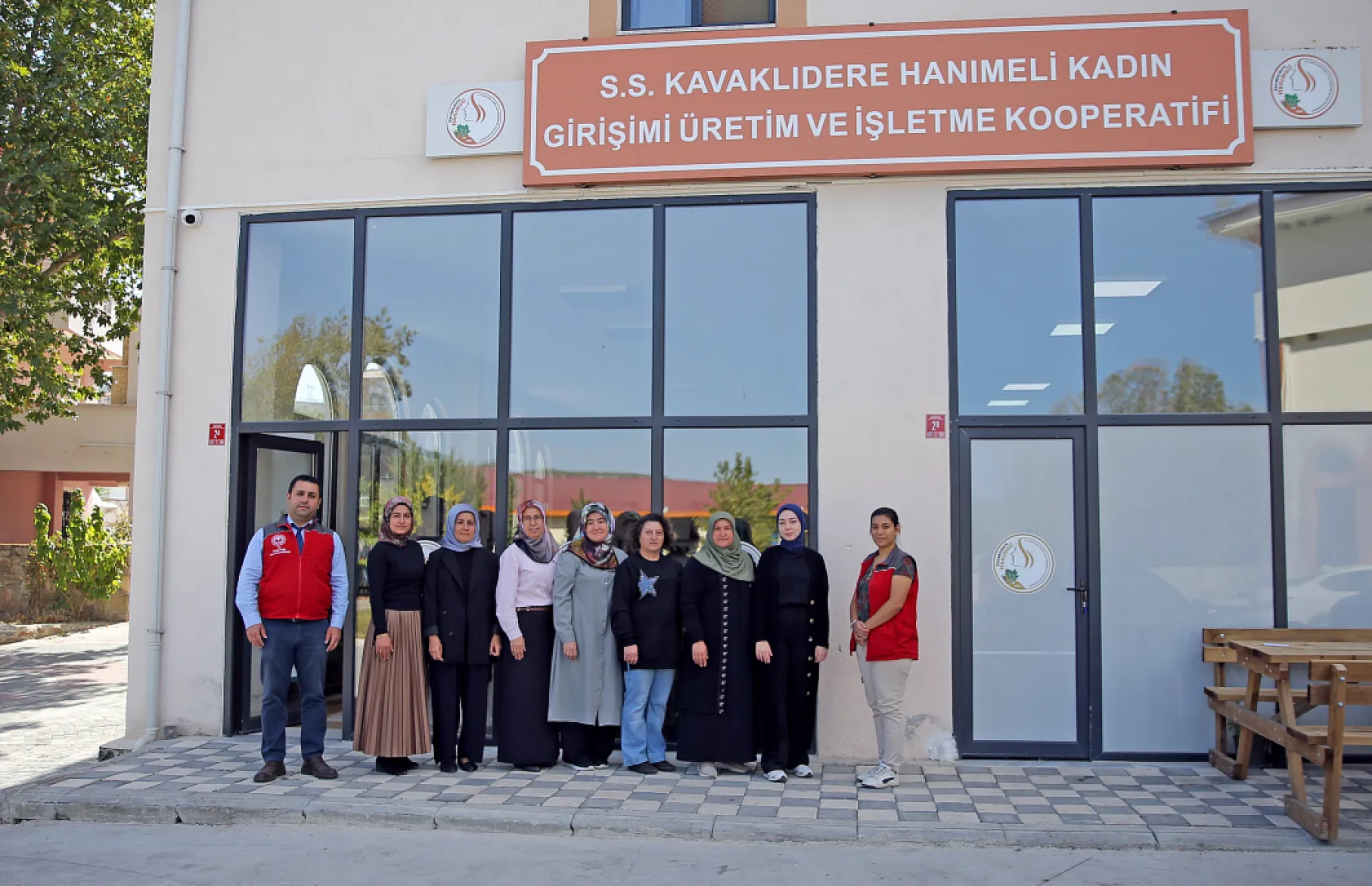 Muğla'da kooperatif kuran kadınlar yöresel ürünleri satarak gelir sağlıyor