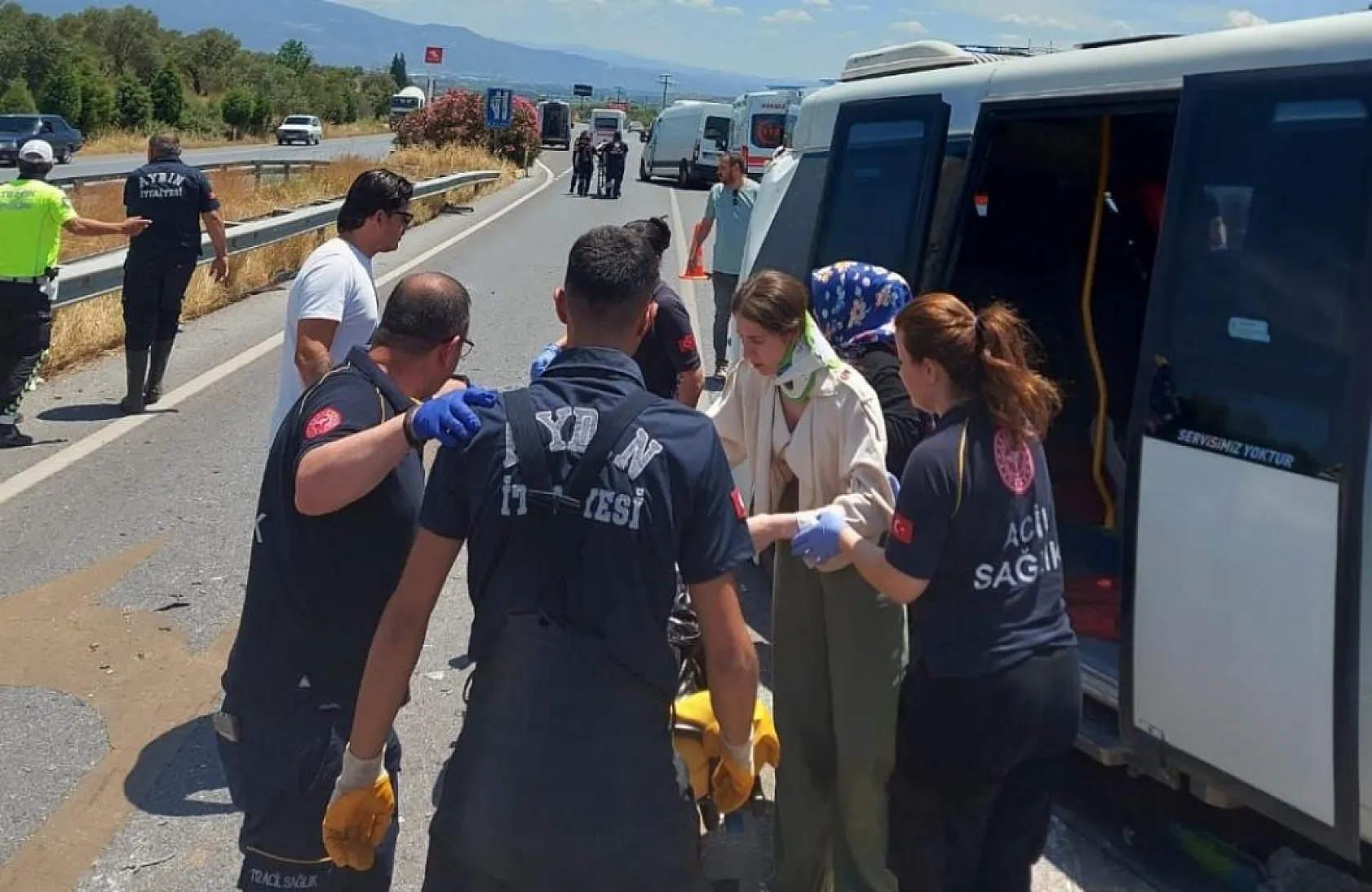Aydın-Muğla karayolunda trafik kazası: 17 yaralı