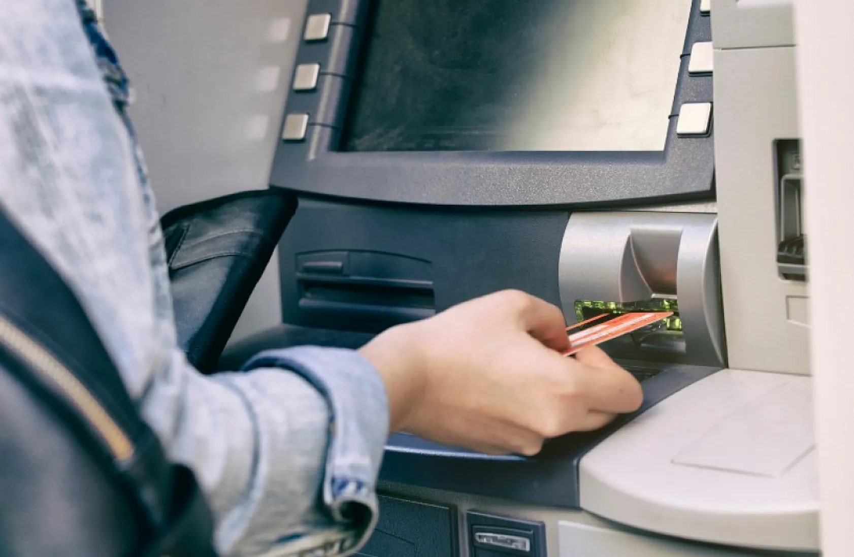 ATM'lerde para kalmadı! Bayramda herkesi isyan ettirdiler! Neler oluyor?