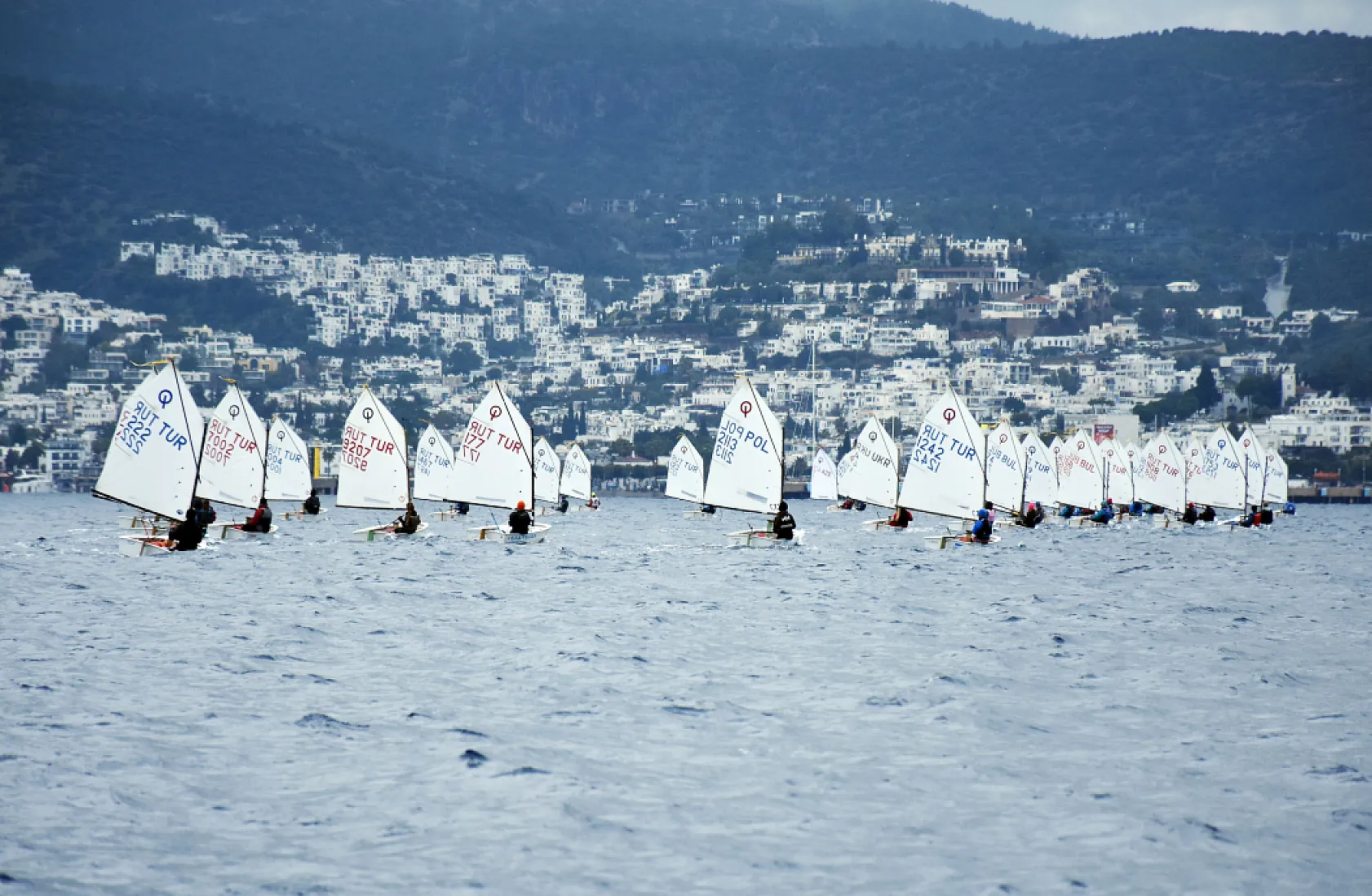 Bodrum'da 4. Uluslararası Mandalina Kupası Yelken Yarışları başladı
