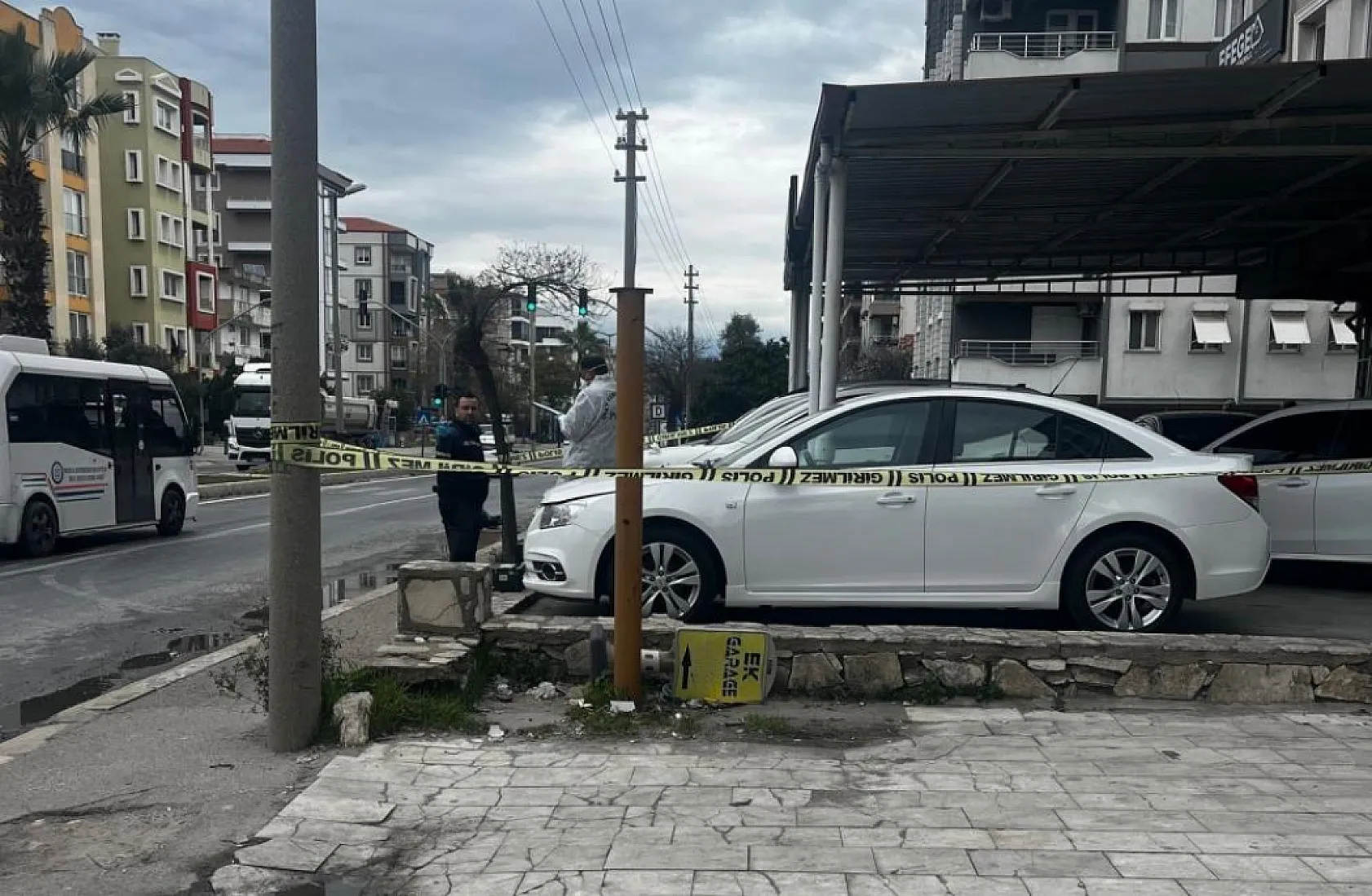 Milas'ta oto galeri önündeki cinayetin faili tutuklandı