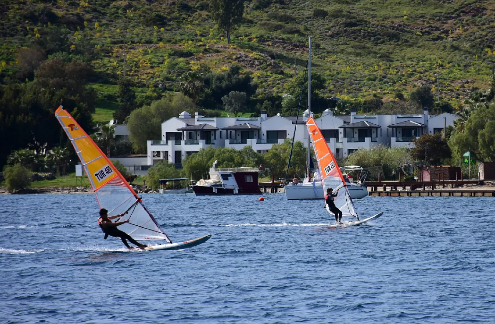Muğla Gençlik Kupası Yelken Yarışları yapıldı