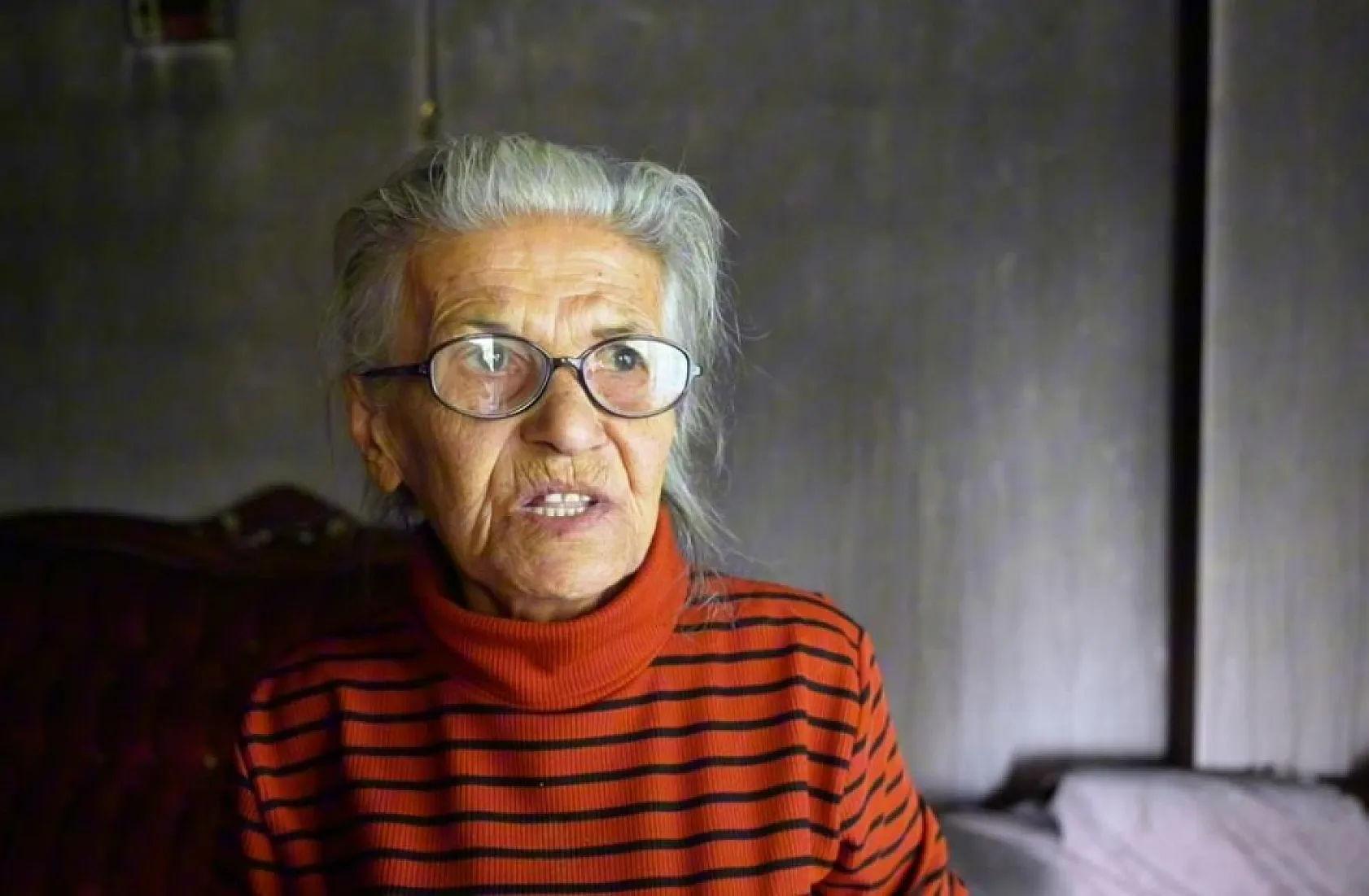 Madde bağımlısı genç annesini öldürmek istedi başaramayınca evi ateşe verdi