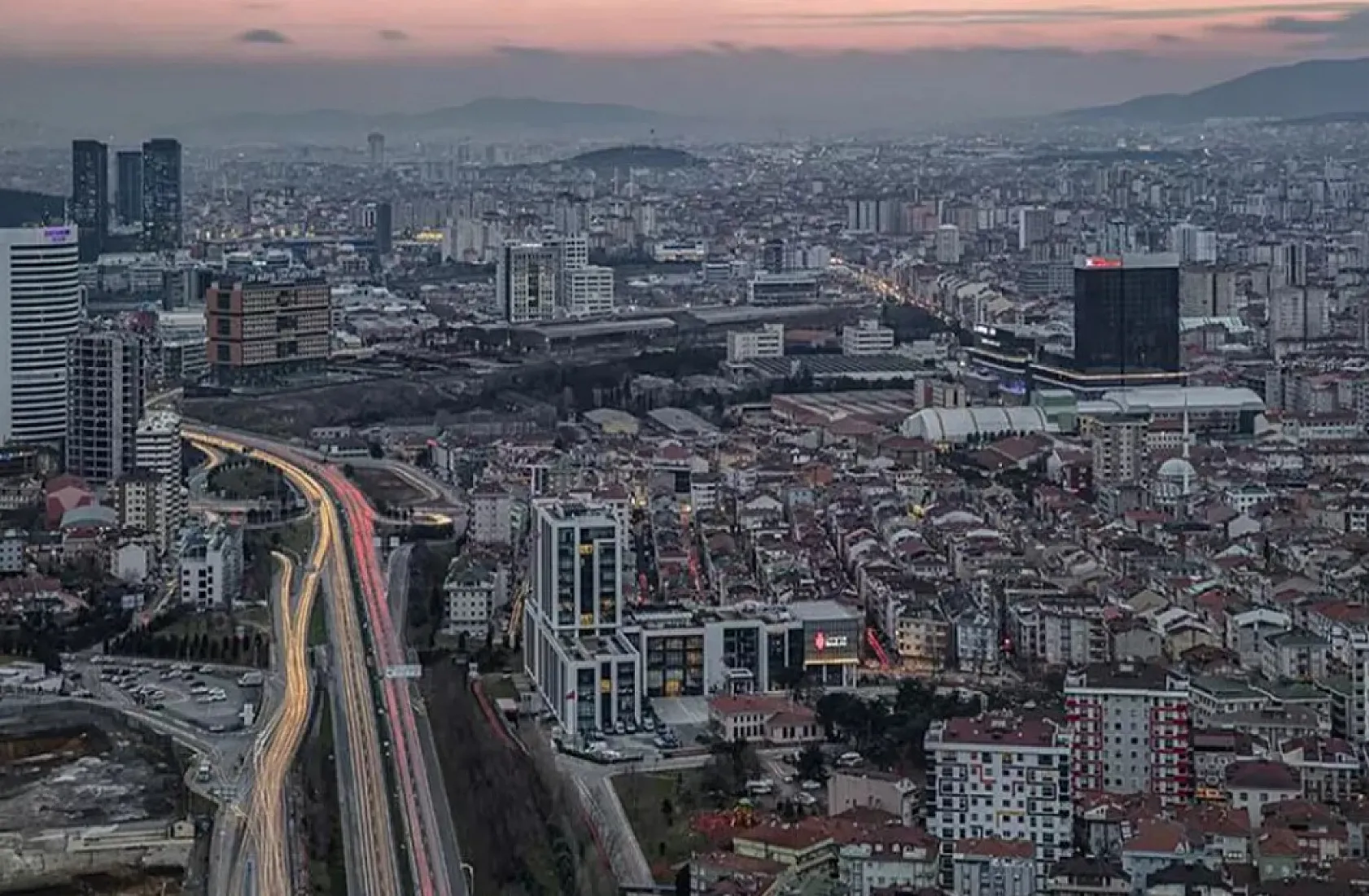 2025'te Konut Fiyatlarında Yüzde 50'ye Varan Artış Bekleniyor