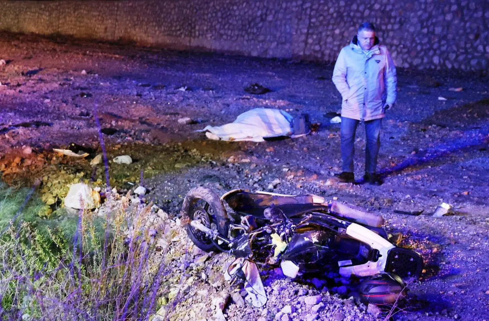 Feci kazada motosikletli genç kız can verdi: 1 ölü