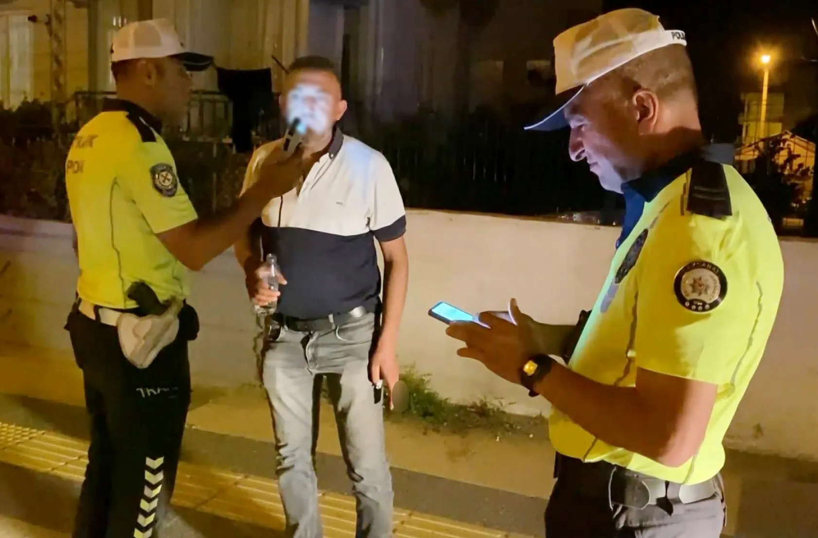 1.24 promil alkollü yakalandı, 'Ekmeğimle oynuyorsunuz' dedi