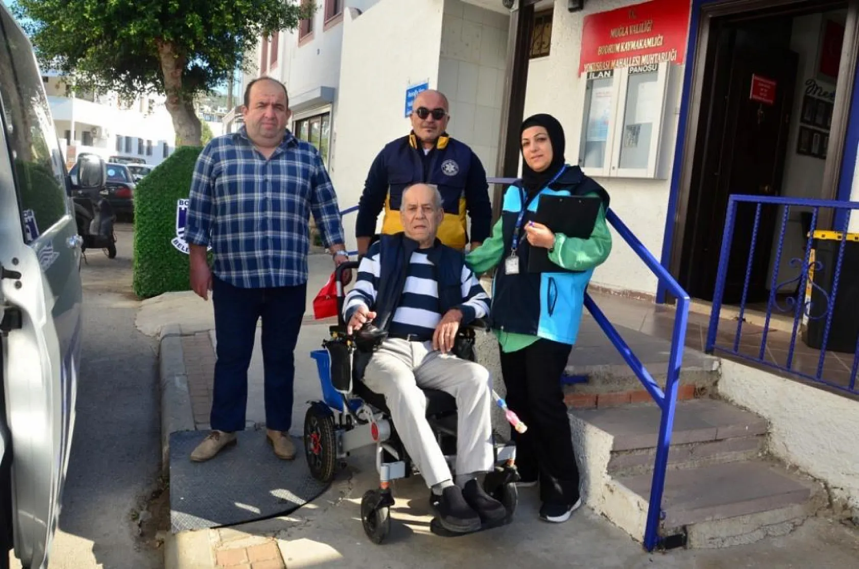 Bodrum Belediyesi'nden akülü sandalye, bakım ve onarım desteği