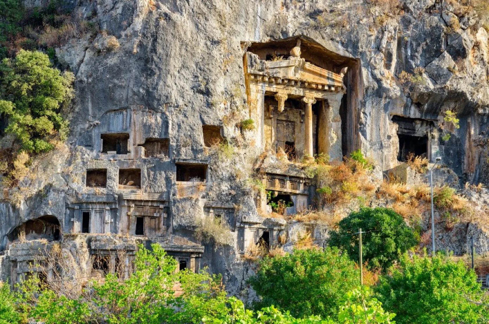 Fethiye'nin Efsanelerin Gölgesinde Büyüleyici Hikayeleri