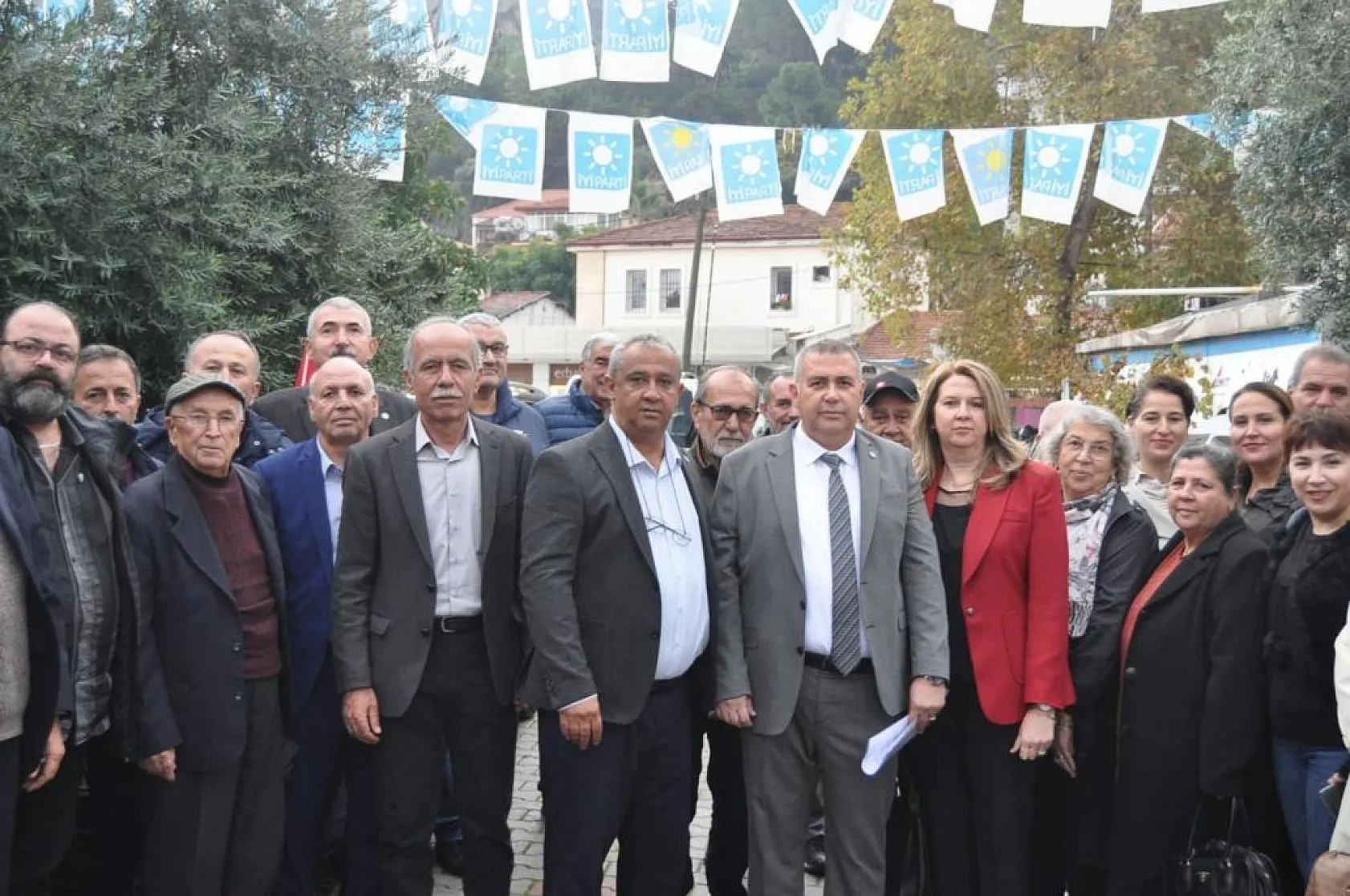 Demirel Aday Adaylığını Açıkladı