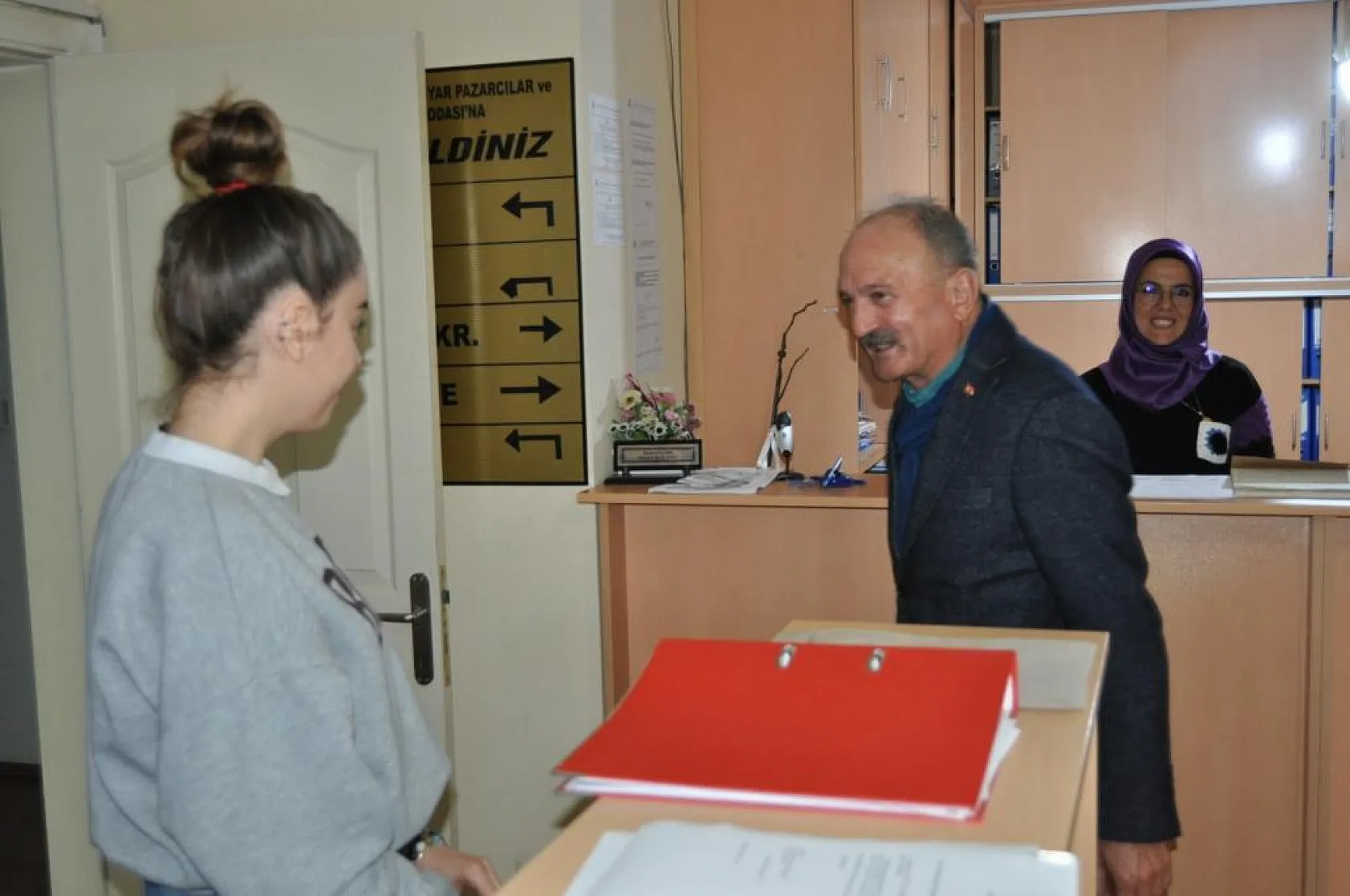 Başkan Adayı Saatcı, Pazarcıların Sorunlarını Dinledi