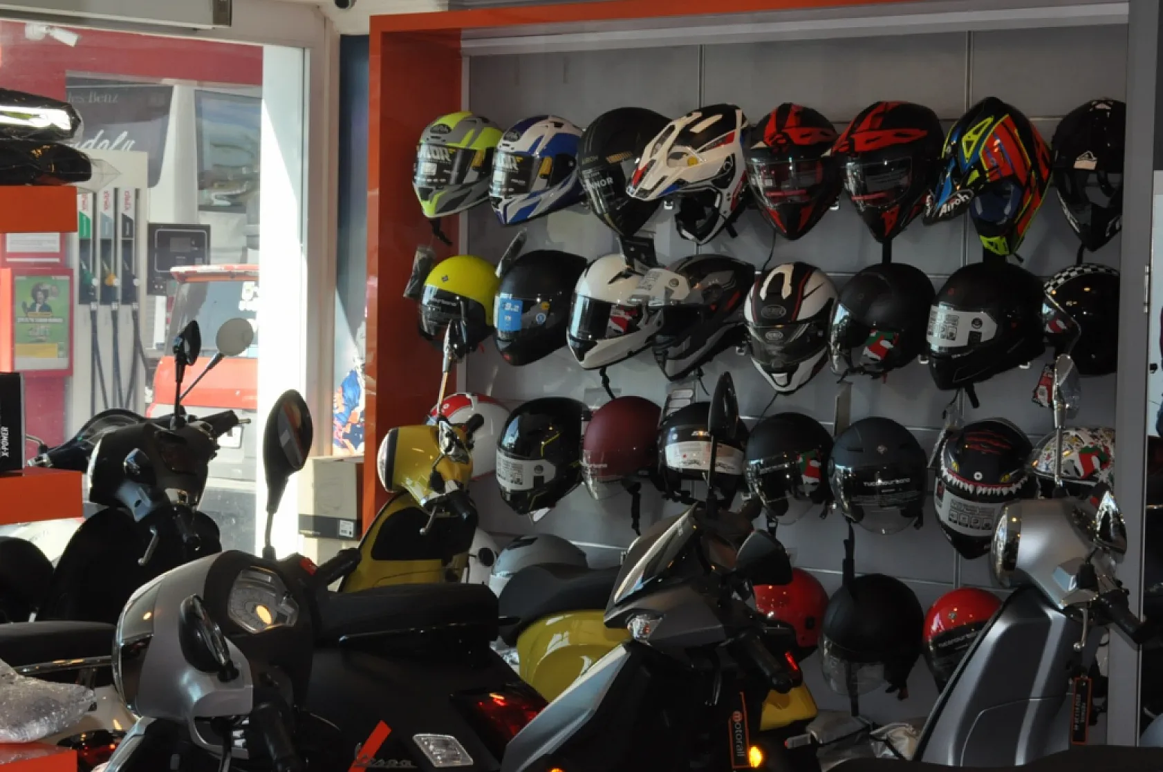 Fethiyeli Milli Motosikletçi Özdemir'den Motosiklet Alacaklara Uyarı: 2025'te Fiyatlar Yüzde 30 Artabilir